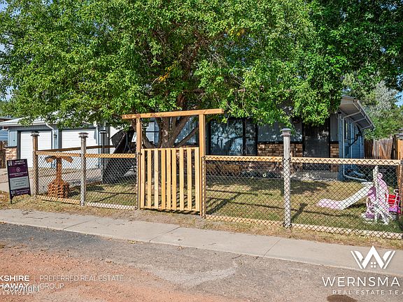 3rd image of 1335 Colorado Ave