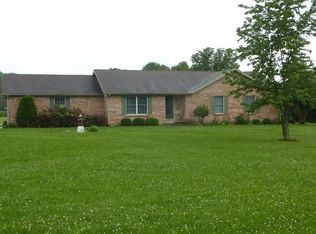 510 E Snyder Rd, Piqua, OH 45356