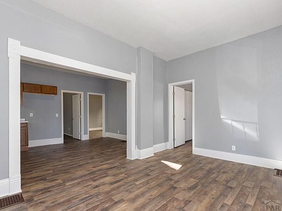 4th image of 1031 Pine St