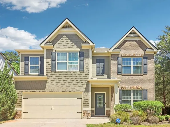 521 Greyhound Ct, Union City, GA 30291