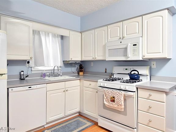 5th image of 1500 Lauderdale Ave