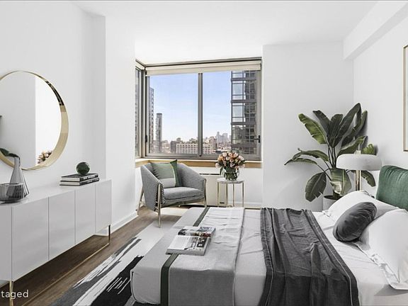 5th image of 35 W 33rd St #D26