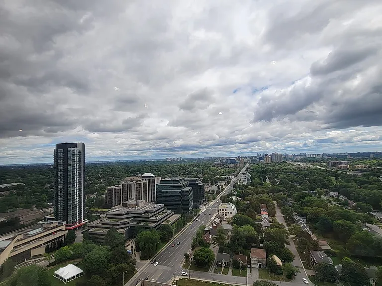33 Sheppard Ave E #3202 — Photo 16