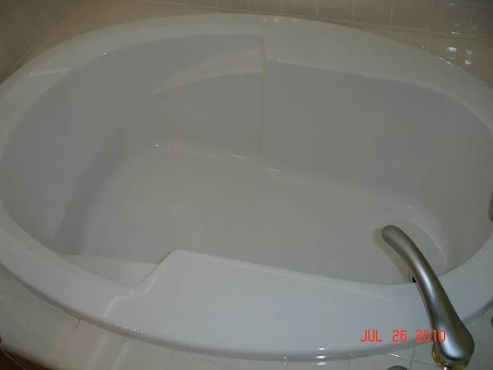 549 Cascade Dr — Photo 2