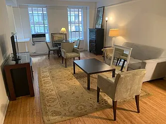 Rented by McDonagh Real Estate