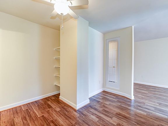 3rd image of 1111 Arlington Blvd APT 712