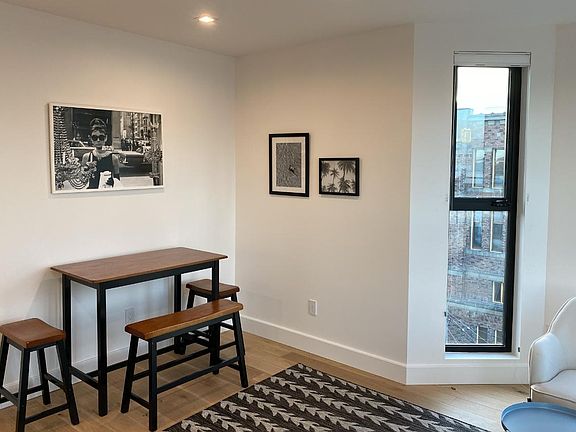 3rd image of 1801 Mission St #304