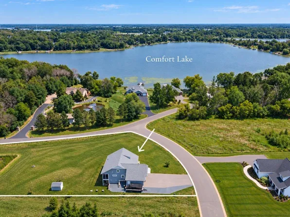 7592 255th St, Wyoming, MN 55092