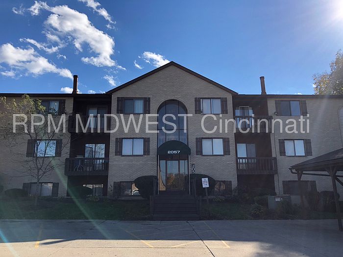 1st image of 2057 Woodtrail Dr APT 88