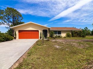 19710 Honey Bear Ln, North Fort Myers, FL 33917