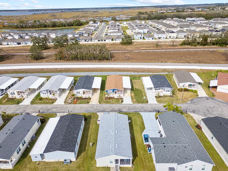 Royal Palm Village — Photo 65