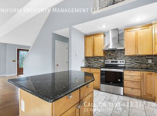 15 Paradise St #15, Chicopee, MA 01020