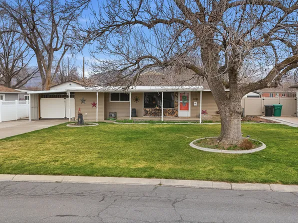 5345 S Alpine Dr, Murray, UT 84107