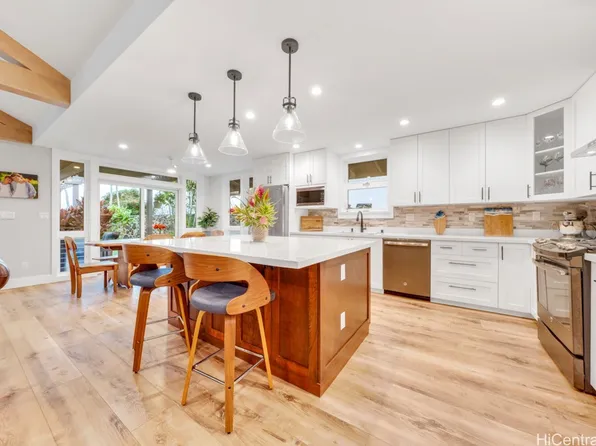 1120 Kamahele St, Kailua, HI 96734