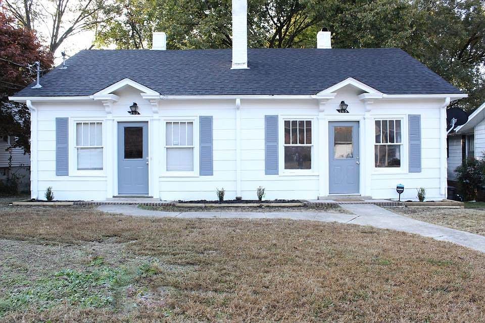 1st image of 205 Doyle St #203