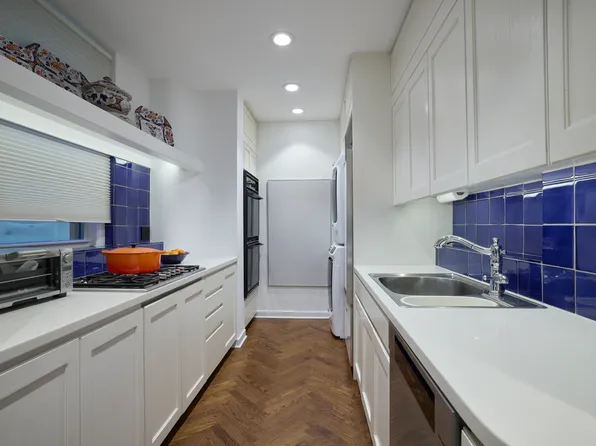 161 East 79th Street image 6 of 13