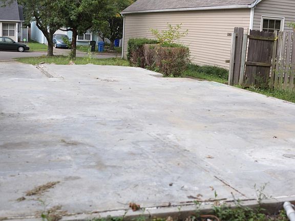 4th image of 417 Chelsea Woods Dr