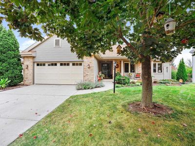 5586 Bantry Lane, Fitchburg, WI, 53711