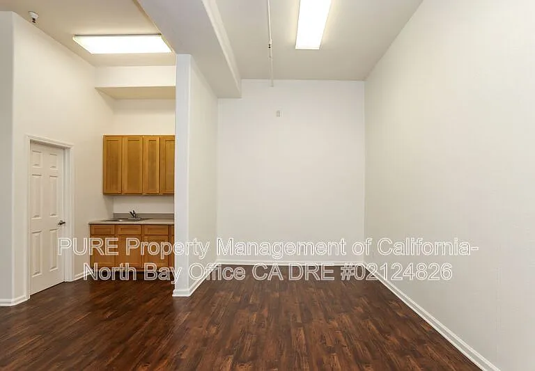 154 Railroad Ave #F — Photo 12