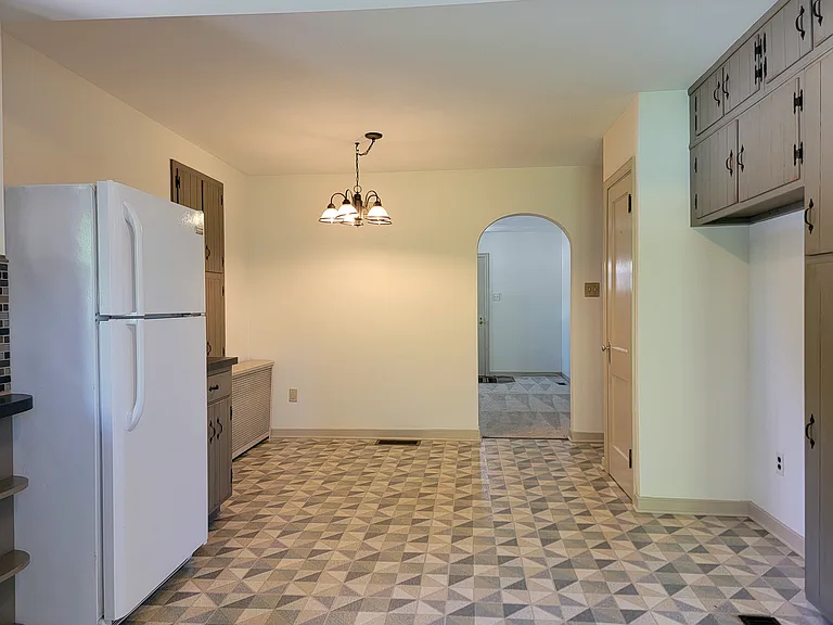 125 Gerhart Ave — Photo 12