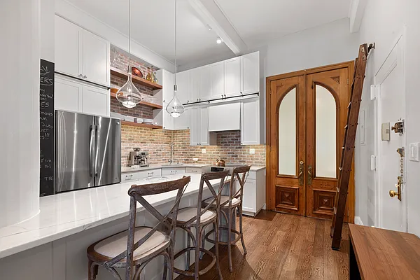 Sold by Douglas Elliman | media 14