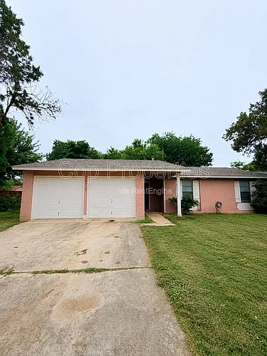9319 Cliff Point Dr Photo 1