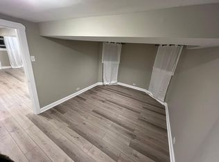 3842 W Irving Park Rd #3, Chicago, IL 60618