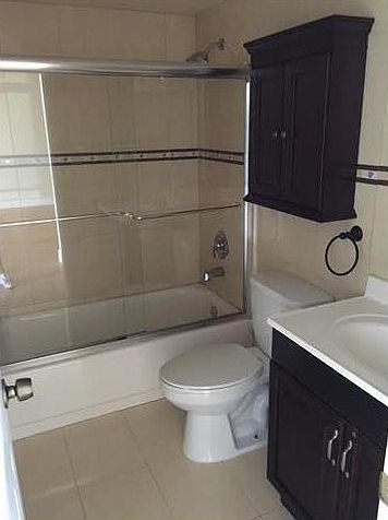 2nd image of 1251 NE 108th St APT 817