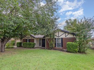 6708 Fair Meadows Dr, North Richland Hills, TX 76182