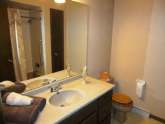 Full Bath w/Shower over Tub