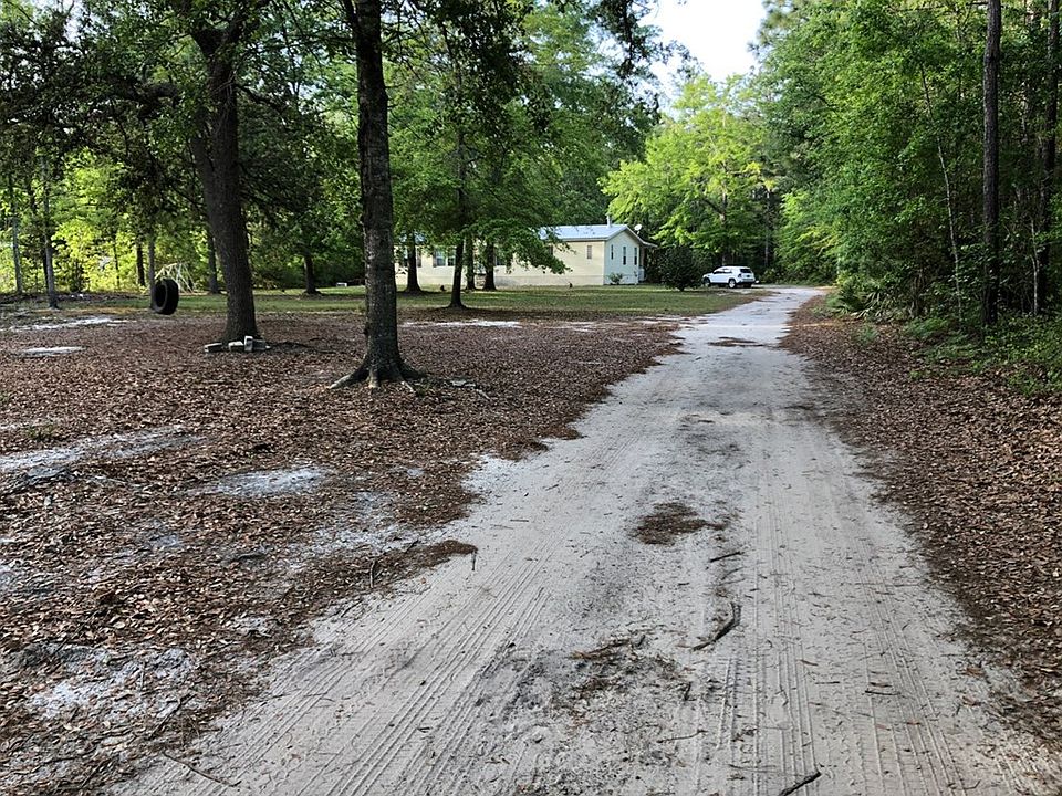 2nd image of 125 Cowboy Rd