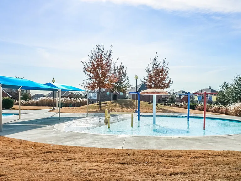 10001 Chrysalis Dr — Photo 21
