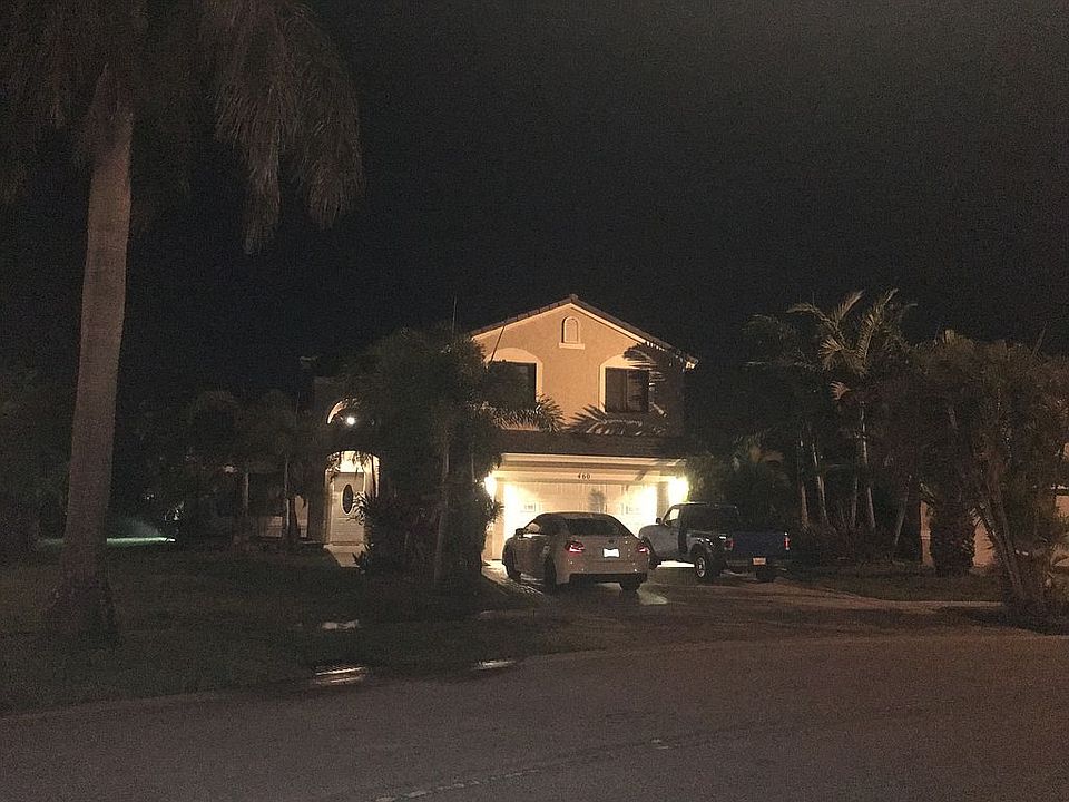1st image of 460 NW 190th Ave