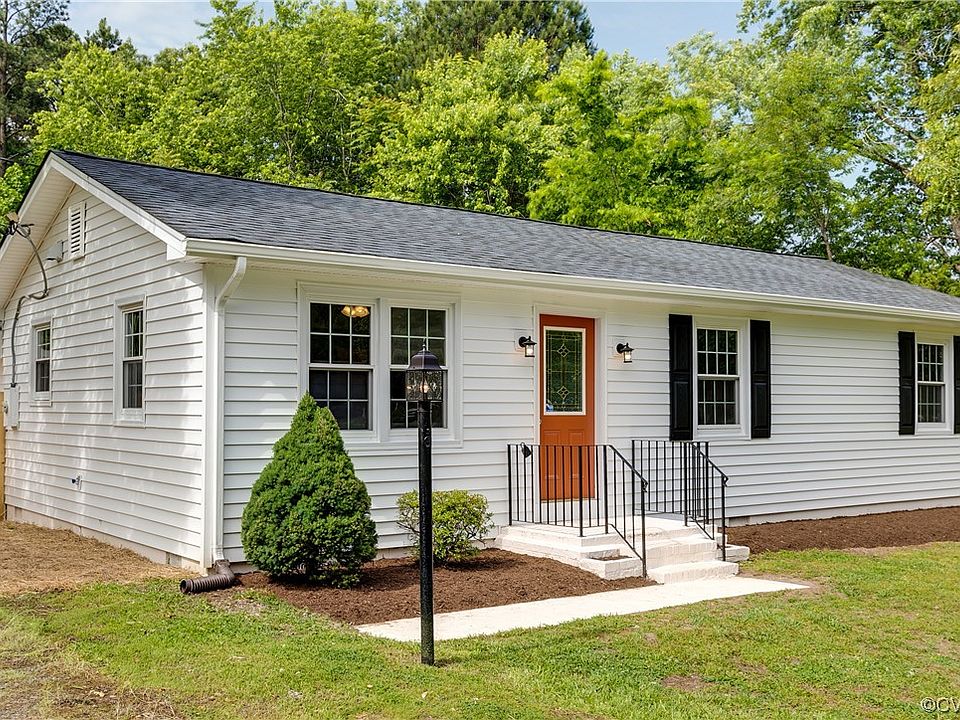 1st image of 25621 Tanglewood Dr