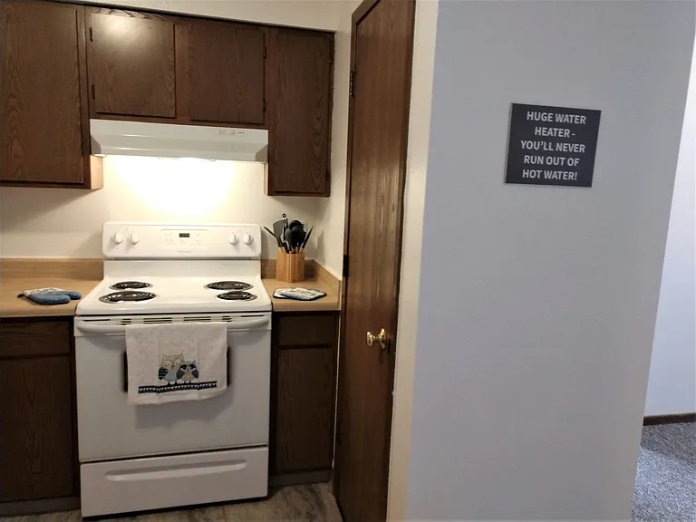 1216 S G Ave — Photo 36