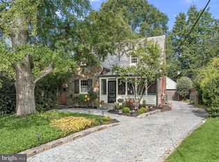 2833 Northampton St NW, Washington, DC