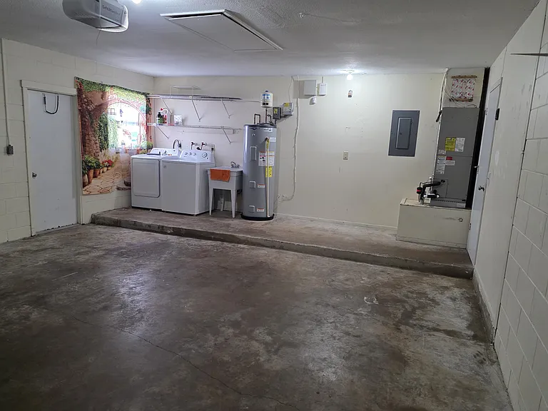 1215 Mellisa Dr — Photo 33