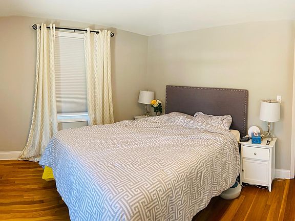 Large Bedroom