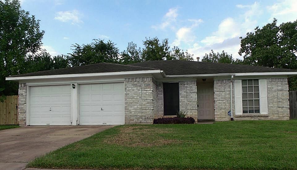 1st image of 22722 Smokey Hill Dr