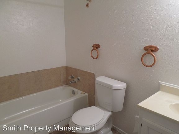 4th image of 3236 Chalmette Ct