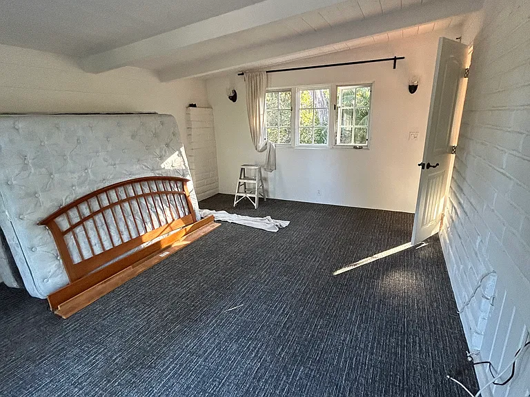 5331 La Glorieta #A — Photo 4
