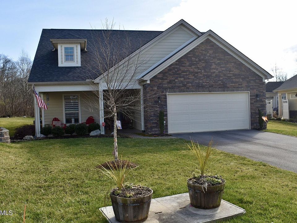 1st image of 4928 Willow Bluff Cir