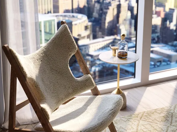 455 10th Avenue image 3 of 18