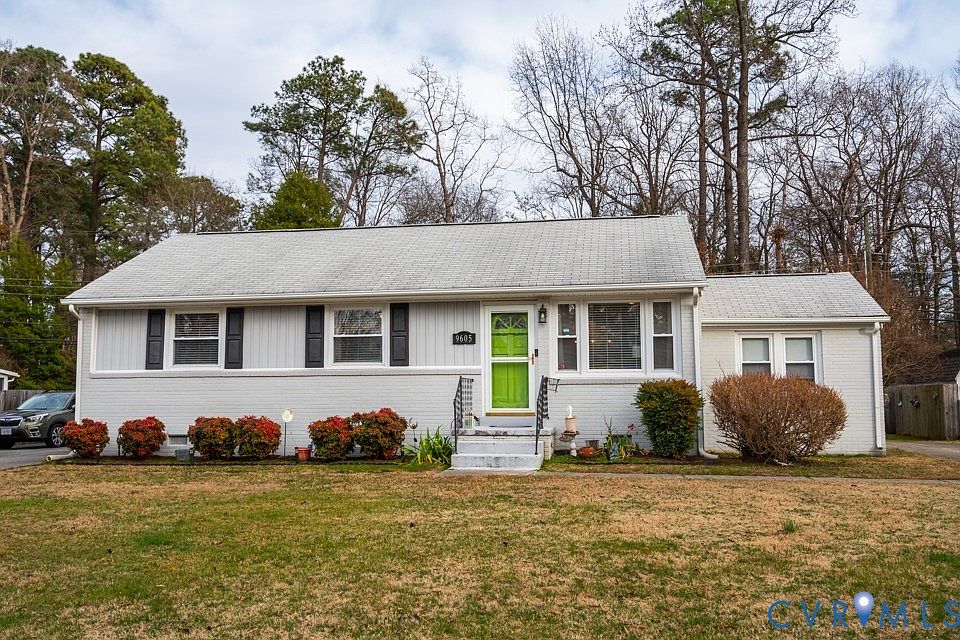 1st image of 9605 Nandina Dr