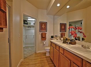 800 W 38th St APT 6103, Austin, TX 78705