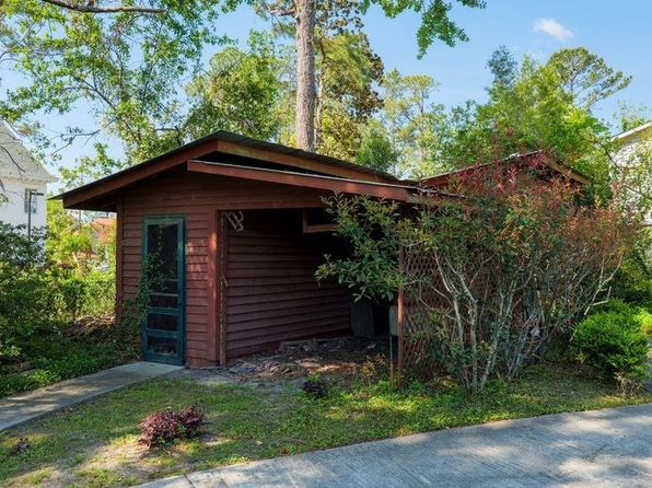 1614 N Patterson St, Valdosta, GA 31602
