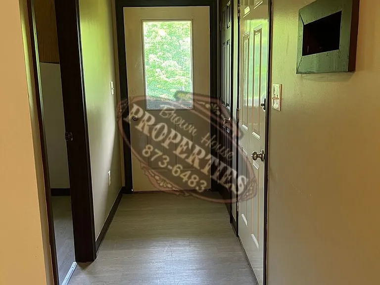 304 Norridgewock Rd — Photo 3