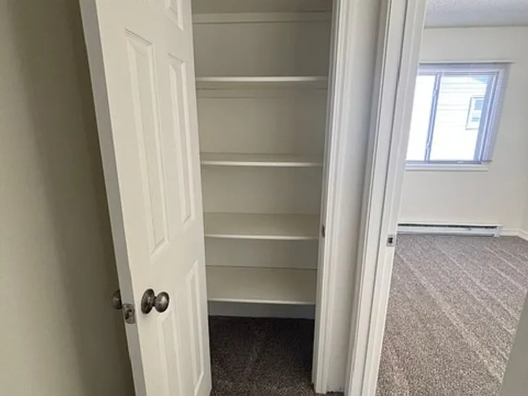 PM 120 - 406 Hacker Ct. — Photo 17