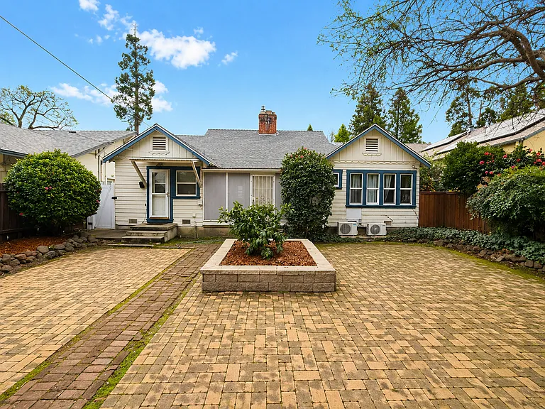 324 Mansion Ave — Photo 19
