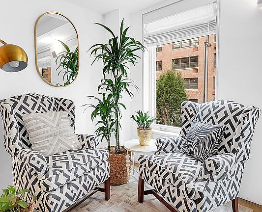 3rd image of 234 E 70th St APT 3